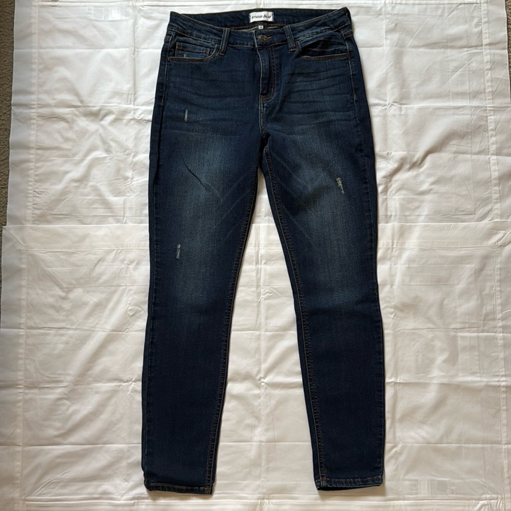 NWT Women’s Studio Blue Aranza Mid-Rise Skinny Jeans, Size 29